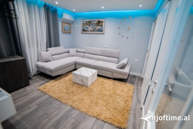 Shtepi me qera 2+1 ne Tirane - 600 Euro