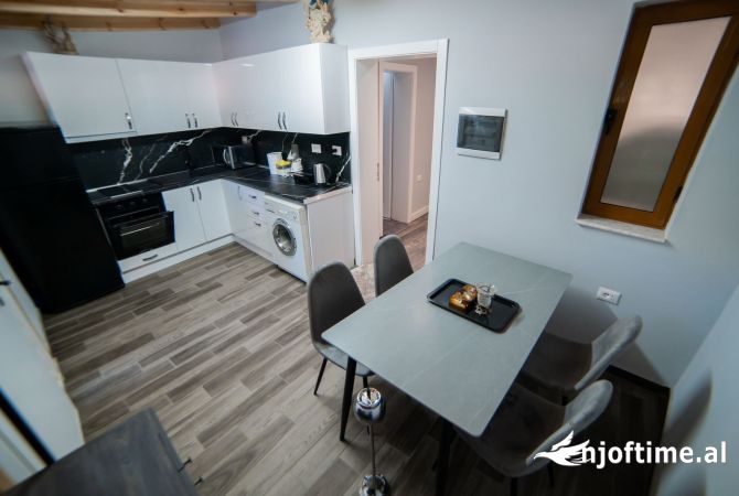 Shtepi me qera 2+1 ne Tirane - 600 Euro