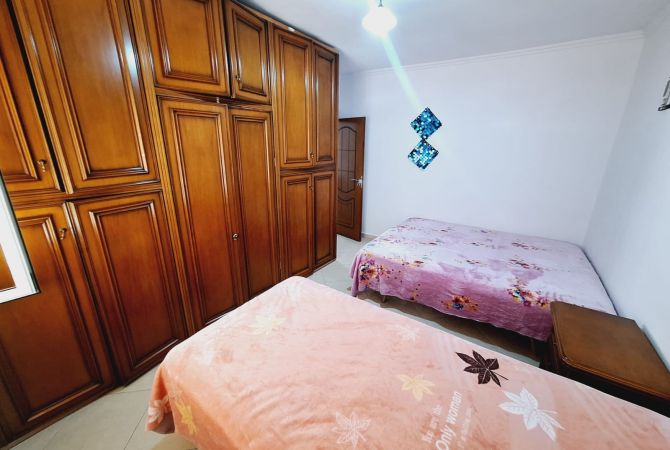 Shtepi me qera Apartament ne Tirane, 2+1, Mobilimi E mobiluar, Pagesa 47,000  Leke.