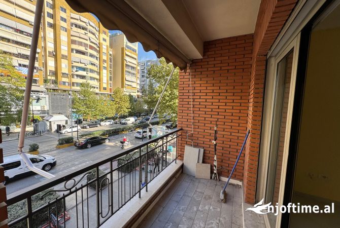 Shtepi me qera 2+1 ne Tirane - 800 Euro