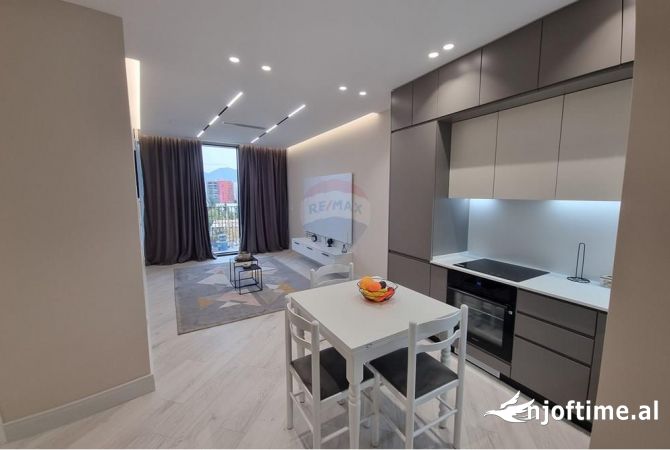 Shtepi me qera 2+1 ne Tirane - 1,500 Euro