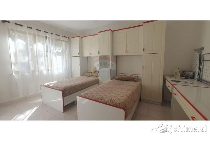 Shtepi me qera Apartament ne Tirane, 2+1, Mobilimi E mobiluar, Pagesa 700  Euro.