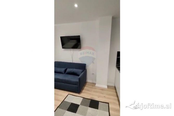 Shtepi me qera Garsoniere ne Tirane - 450 Euro