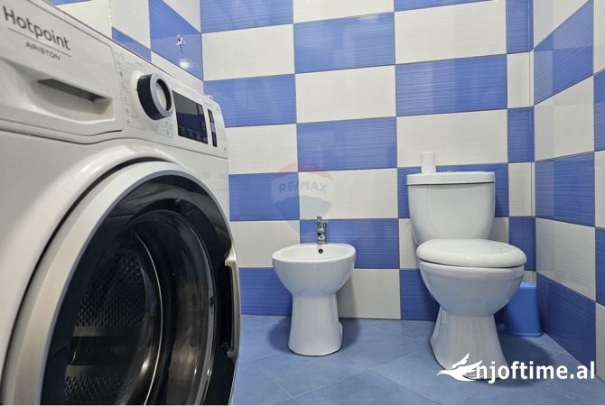 Shtepi me qera Apartament ne Tirane, 2+1, Mobilimi E mobiluar, Pagesa 800  Euro.