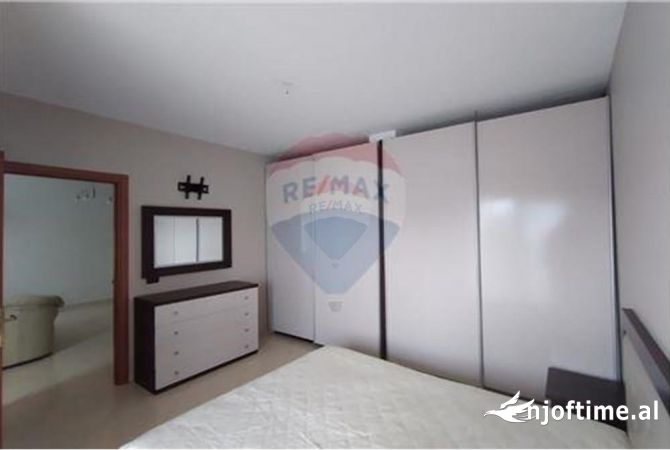 Shtepi me qera 2+1 ne Tirane - 500 Euro