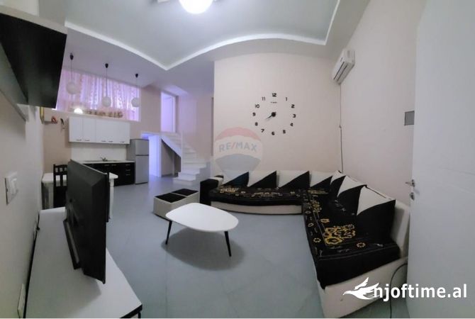 Shtepi me qera 2+1 ne Tirane - 300 Euro