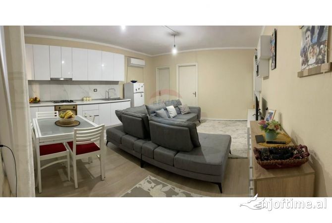 Shtepi me qera 1+1 ne Tirane - 450 Euro