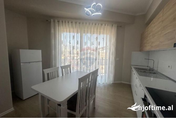 Shtepi me qera 1+1 ne Tirane - 600 Euro