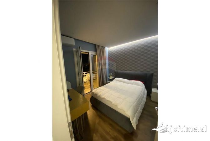 Shtepi me qera Apartament ne Tirane, 3+1, Mobilimi E mobiluar, Pagesa 1,700  Euro.