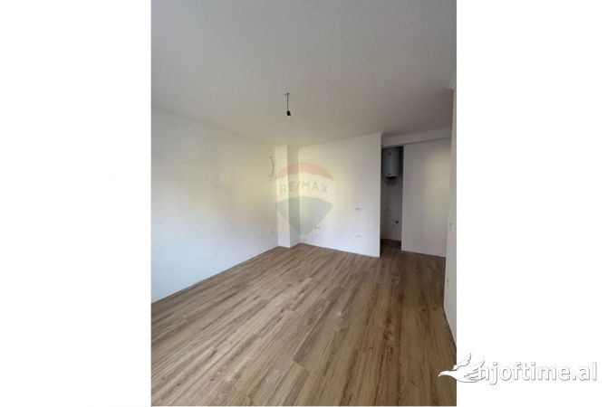 Shtepi ne shitje 1+1 ne Tirane - 125,000 Euro