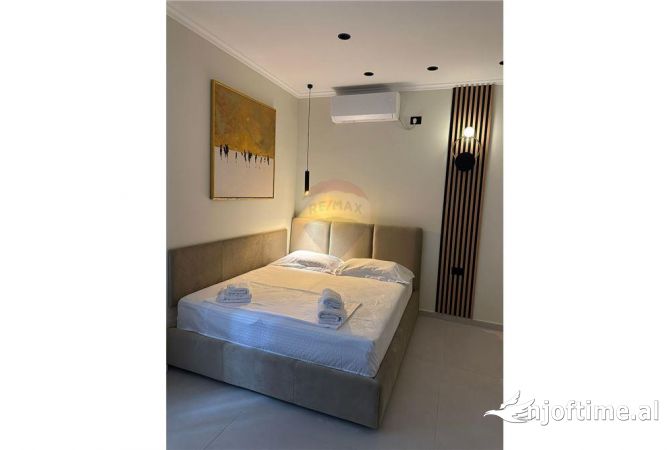 Shtepi me qera Apartament ne Tirane, Garsoniere, Mobilimi E mobiluar, Pagesa 600  Euro.