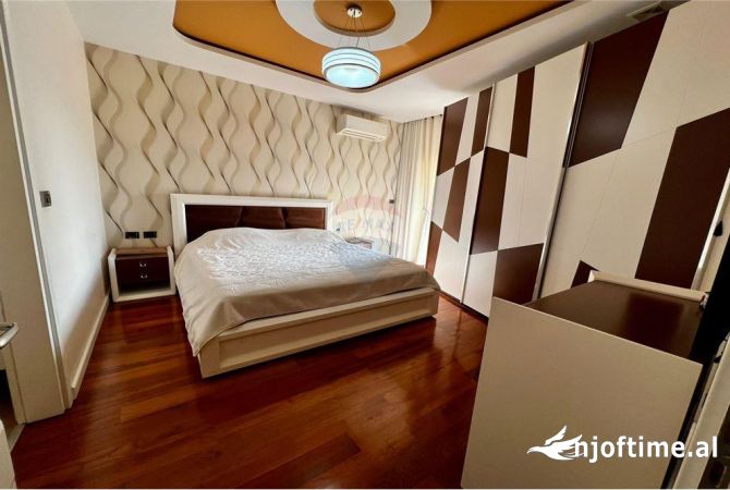 Shtepi me qera Apartament ne Tirane, 2+1, Mobilimi E mobiluar, Pagesa 1,000  Euro.