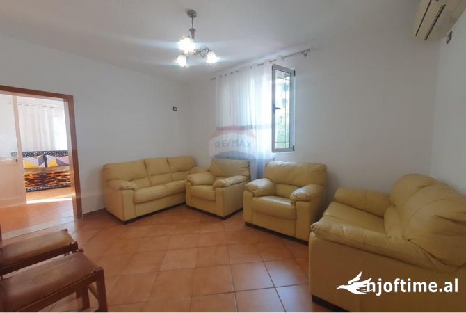 Shtepi me qera 3+1 ne Tirane - 550 Euro