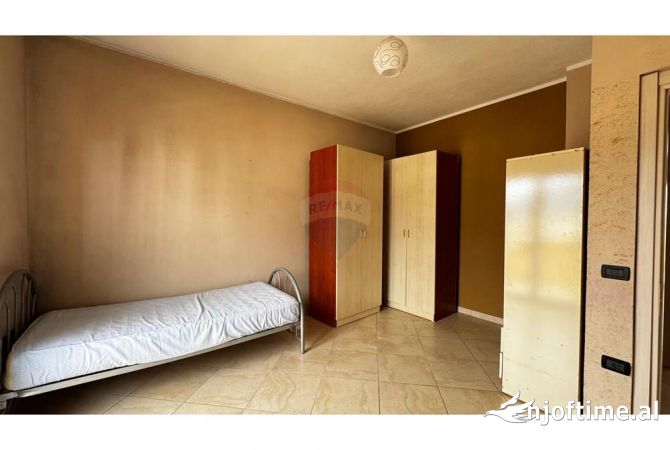 Shtepi me qera Apartament ne Tirane, 2+1, Mobilimi E mobiluar, Pagesa 45,000  Leke.