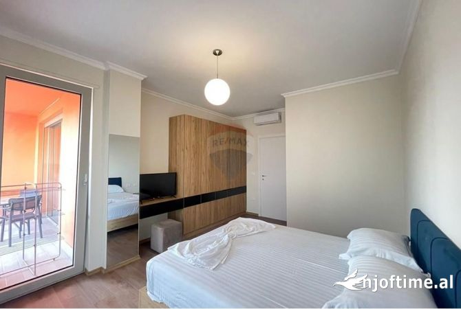 Shtepi me qera Apartament ne Tirane, 1+1, Mobilimi E mobiluar, Pagesa 700  Euro.