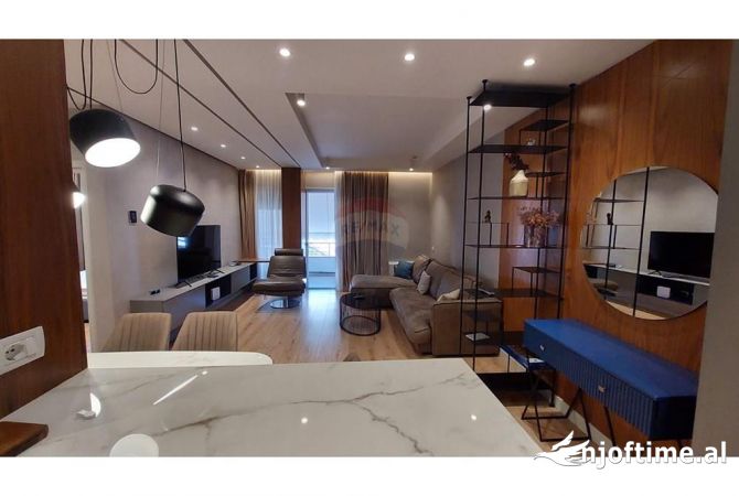 Shtepi me qera 2+1 ne Tirane - 1,000 Euro