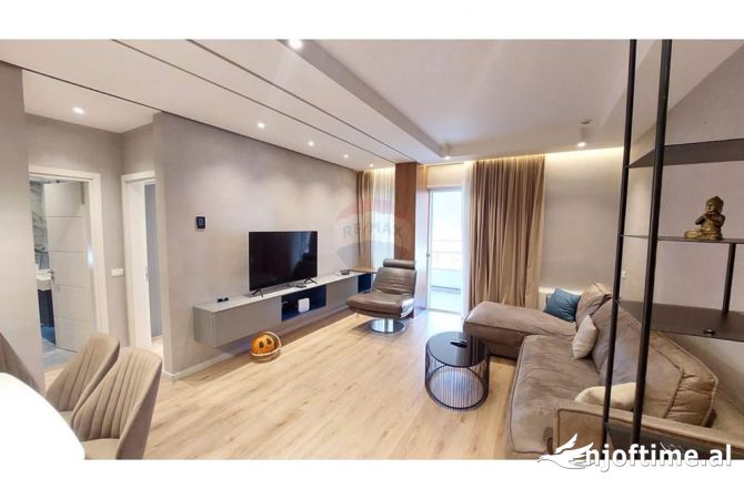 Shtepi me qera Apartament ne Tirane, 2+1, Mobilimi E mobiluar, Pagesa 1,000  Euro.