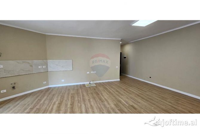 ZYRE PER QIRA TE KOMUNA E PARISIT