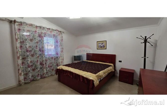 Shtepi me qera Apartament ne Tirane, 2+1, Mobilimi E mobiluar, Pagesa 450  Euro.