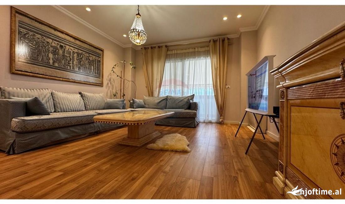 Shtepi me qera Apartament ne Tirane, 2+1, Mobilimi E mobiluar, Pagesa 1,200  Euro.