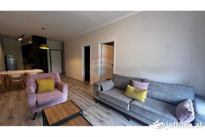 Shtepi me qera 1+1 ne Tirane - 650 Euro