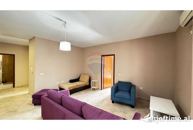 Shtepi me qera 3+1 ne Tirane - 800 Euro