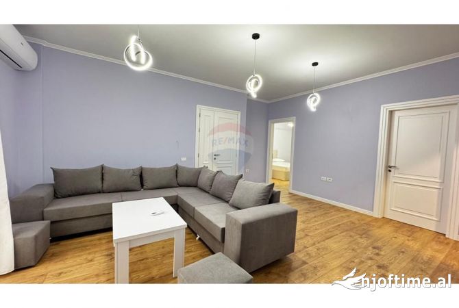 Shtepi me qera 2+1 ne Tirane - 50,000 Leke