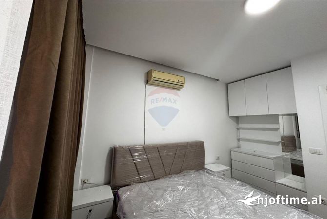 Shtepi me qera Apartament ne Tirane, 1+1, Mobilimi E mobiluar, Pagesa 450  Euro.