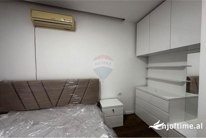 Shtepi me qera Apartament ne Tirane, 1+1, Mobilimi E mobiluar, Pagesa 450  Euro.