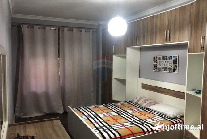 Shtepi me qera 2+1 ne Tirane - 600 Euro