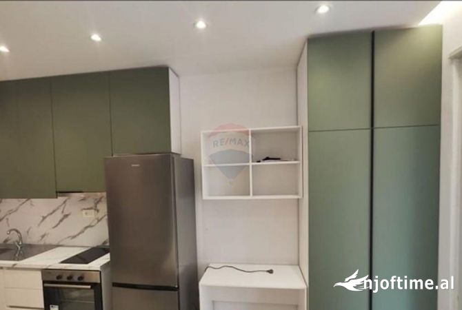 Shtepi me qera Apartament ne Tirane, Garsoniere, Mobilimi E mobiluar, Pagesa 450  Euro.