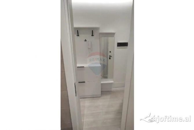 Shtepi me qera Garsoniere ne Tirane - 450 Euro