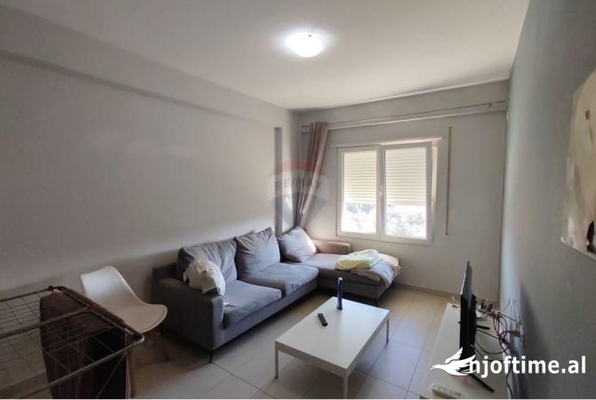 Shtepi me qera 1+1 ne Tirane - 450 Euro