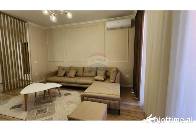 Shtepi me qera Apartament ne Tirane, 2+1, Mobilimi E mobiluar, Pagesa 1,200  Euro.