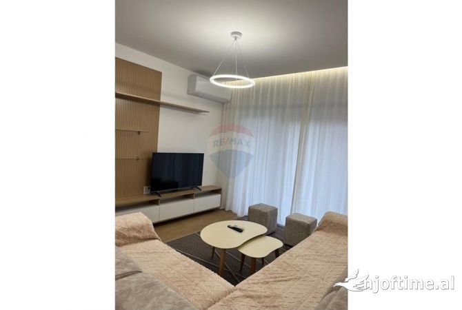 Shtepi me qera 1+1 ne Tirane - 600 Euro