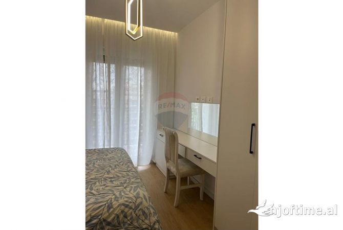 Shtepi me qera Apartament ne Tirane, 1+1, Mobilimi E mobiluar, Pagesa 600  Euro.