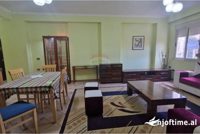 Shtepi me qera 1+1 ne Tirane - 65,000 Leke