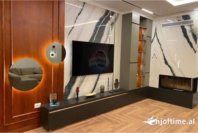 Shtepi me qera Vila Luksoze ne Tirane, 4+1, Mobilimi E mobiluar, Pagesa 2,200  Euro.