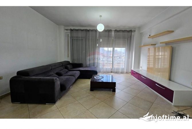 Shtepi me qera 2+1 ne Tirane - 600 Euro