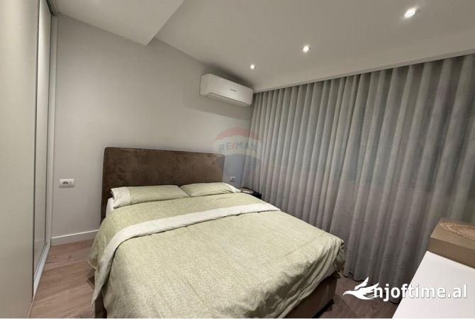 Shtepi me qera Apartament ne Tirane, 2+1, Mobilimi E mobiluar, Pagesa 1,200  Euro.