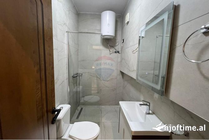 Shtepi me qera Apartament ne Tirane, 1+1, Mobilimi E mobiluar, Pagesa 550  Euro.