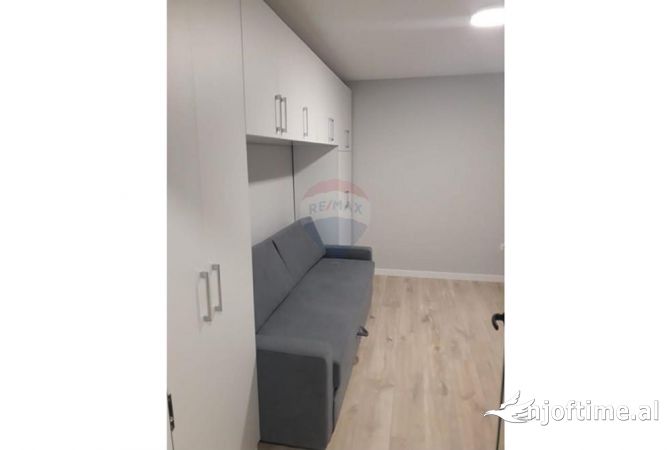 Shtepi me qera Apartament ne Tirane, Garsoniere, Mobilimi E mobiluar, Pagesa 400  Euro.