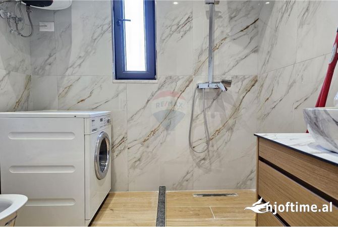 Shtepi me qera Apartament ne Tirane, 2+1, Mobilimi E mobiluar, Pagesa 1,000  Euro.