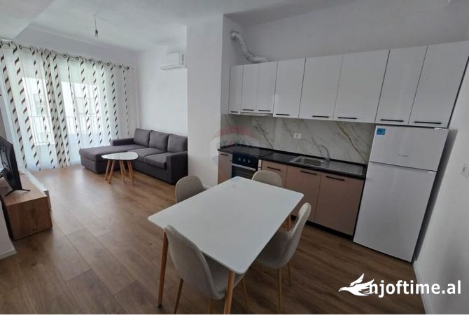 Shtepi me qera 1+1 ne Tirane - 400 Euro