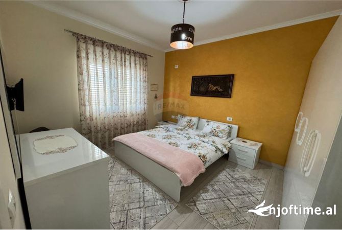 Shtepi me qera Apartament ne Tirane, 2+1, Mobilimi E mobiluar, Pagesa 600  Euro.