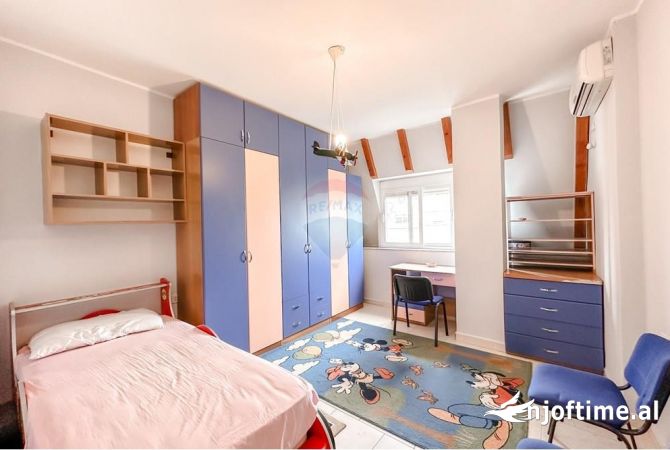Shtepi me qera Apartament ne Tirane, 2+1, Mobilimi E mobiluar, Pagesa 750  Euro.