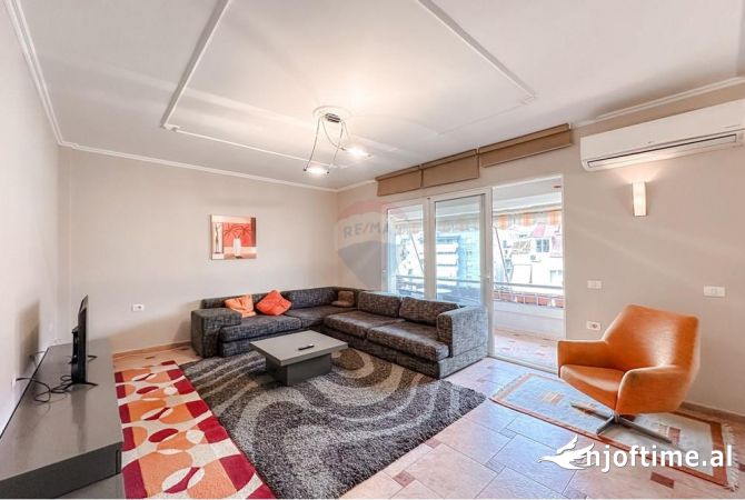 Shtepi me qera Apartament ne Tirane, 2+1, Mobilimi E mobiluar, Pagesa 750  Euro.