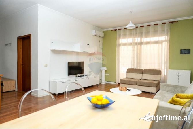 Shtepi me qera 1+1 ne Tirane - 650 Euro