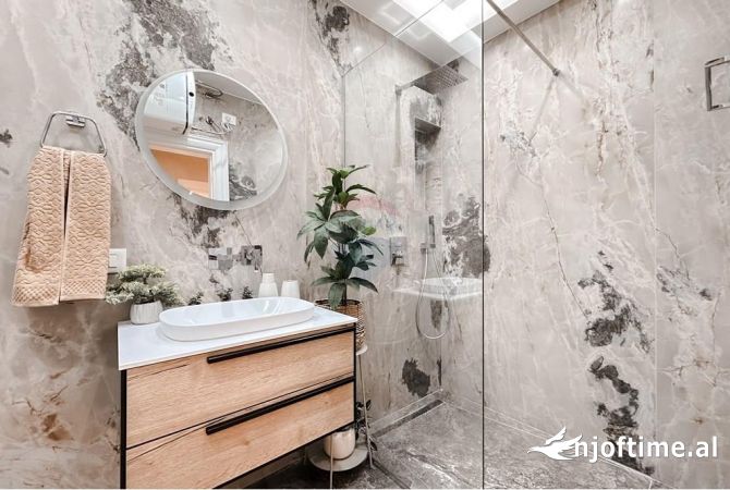 Shtepi me qera Apartament ne Tirane, 2+1, Mobilimi E mobiluar, Pagesa 1,500  Euro.