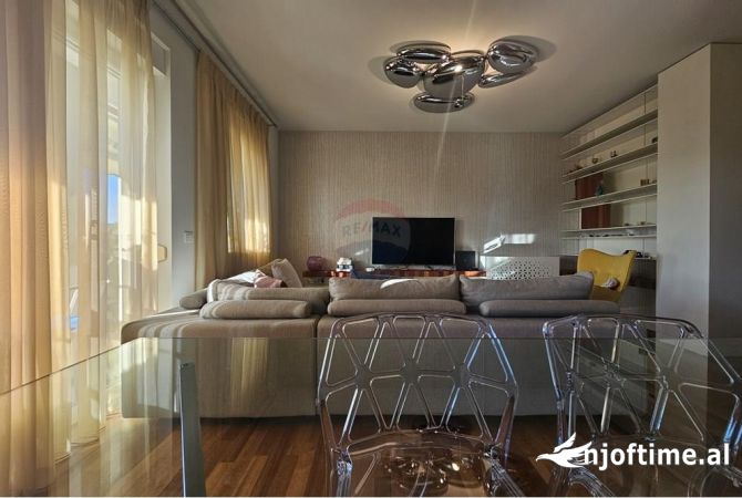 Shtepi me qera 2+1 ne Tirane - 1,200 Euro
